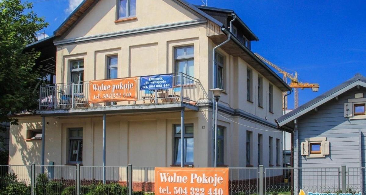 Pokoje I Domki Letniskowe Bros Dziwnów Exteriör bild